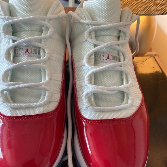 Retro cherry 11 lows selling for cheap if not sold I’ll keep - Picture 6 of 6